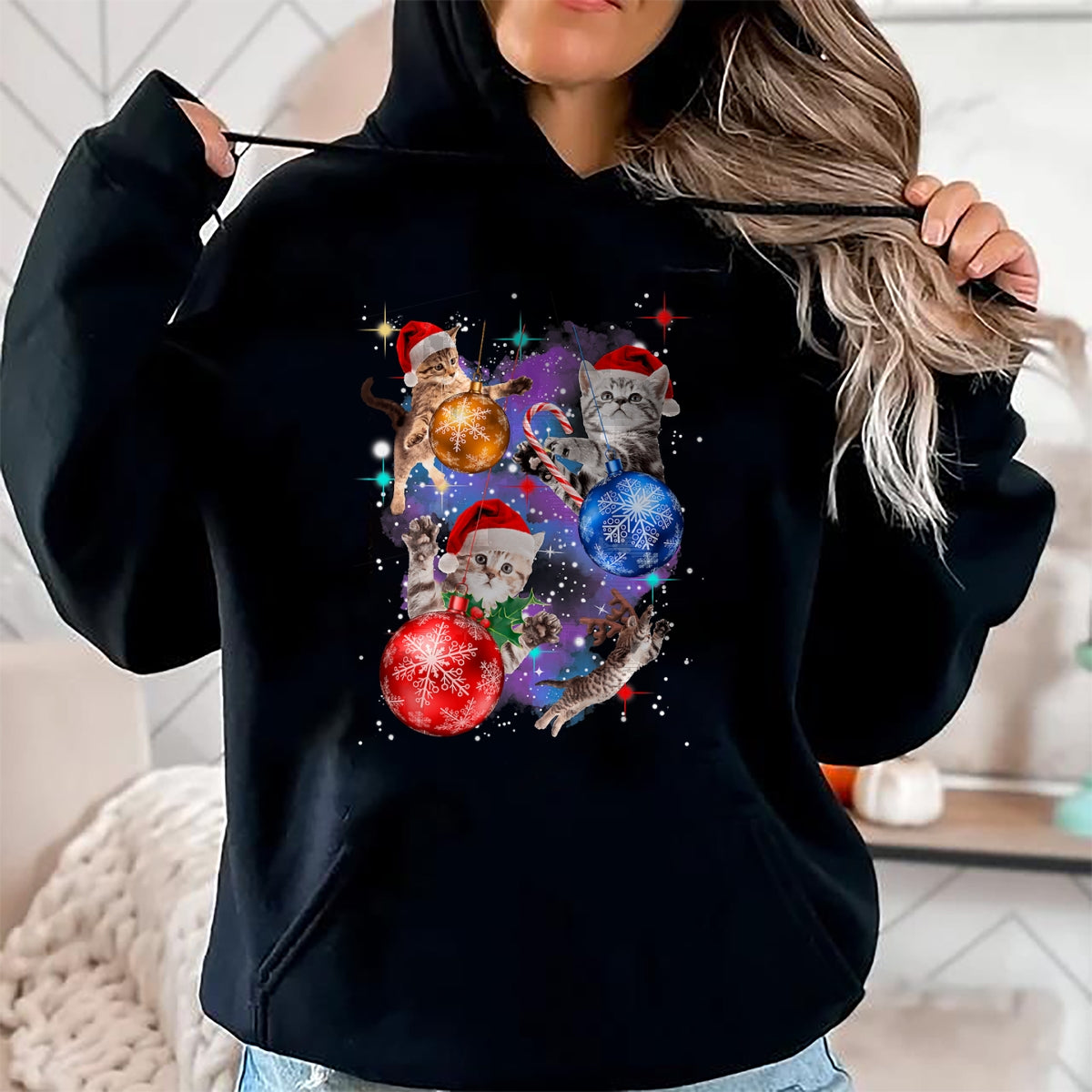 Cute Christmas Cats In Space Ornaments Graphic T-Shirt - Christmas Unisex T-Shirt/Hoodie/Sweatshirt - TRNN00